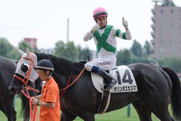 ５年ぶり短期免許のモレイラ騎手が札幌６Ｒで勝利　「一生懸命走ってくれた」